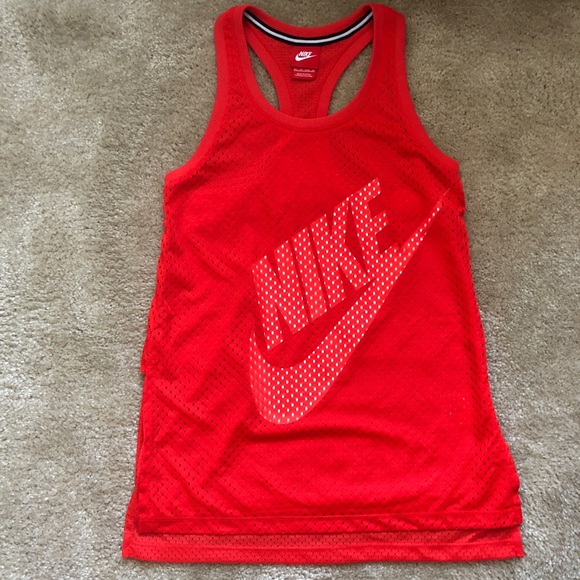 NIKE Red Logo Mesh Workout Tank Top Racerback Longer Length NEW - Picture 1 of 10